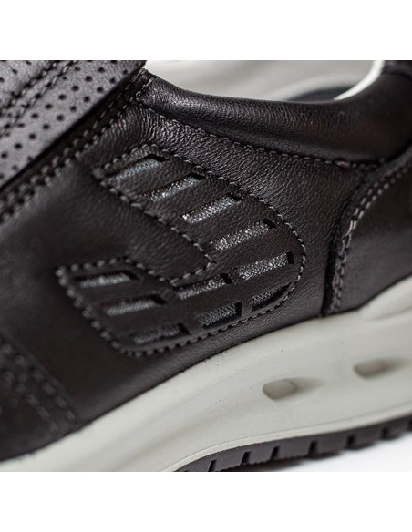 Negru - Black