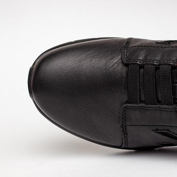 Negru - Black