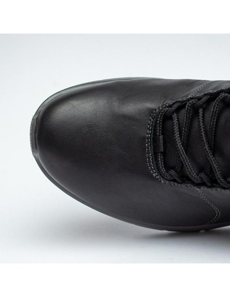Negru - Black