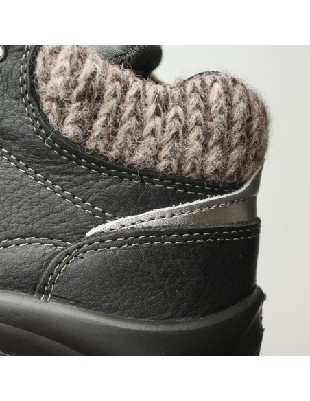 Negru - Black
