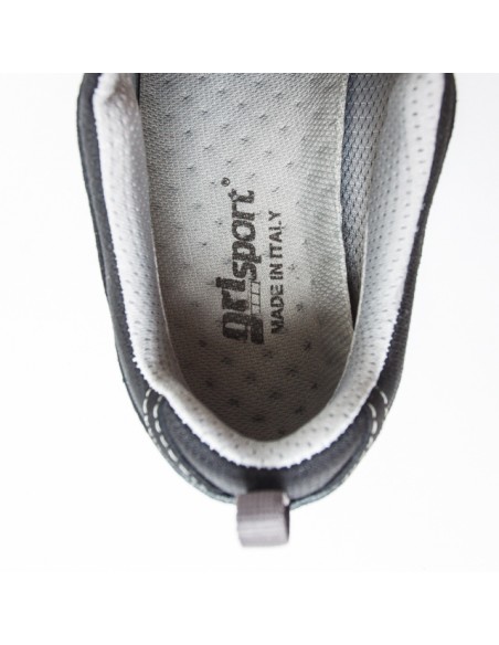 Negru - Black
