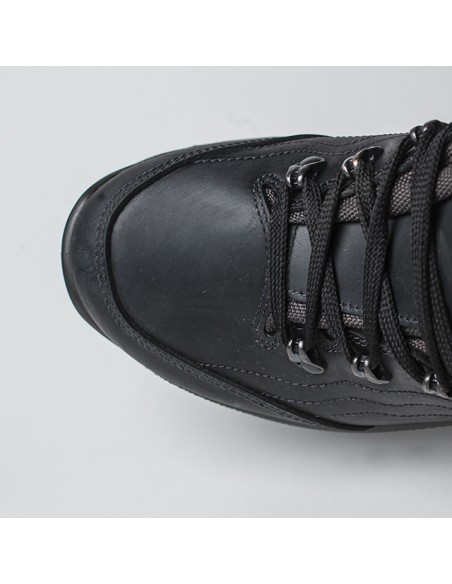 Negru - Black