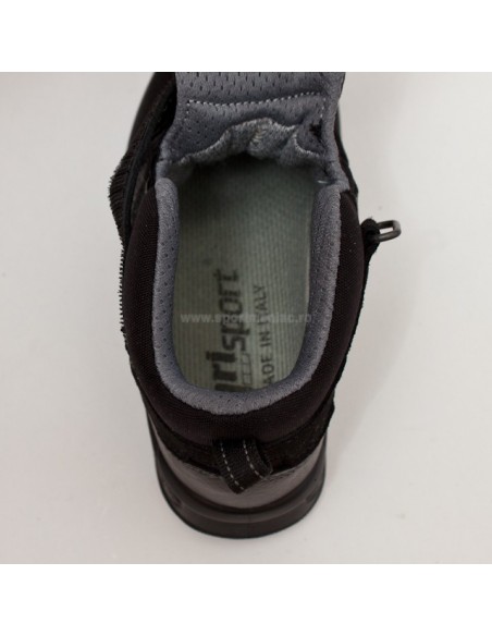 Negru - Black