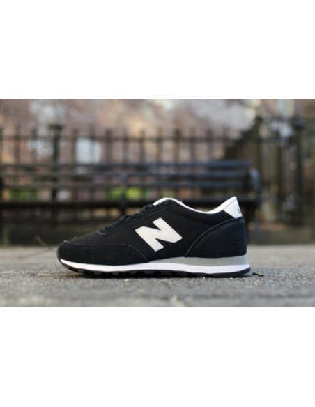 Negru - Black