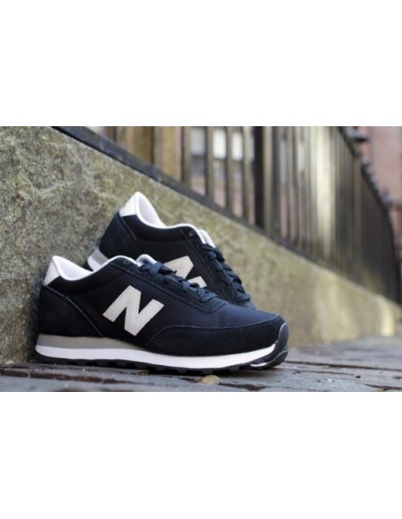 Negru - Black