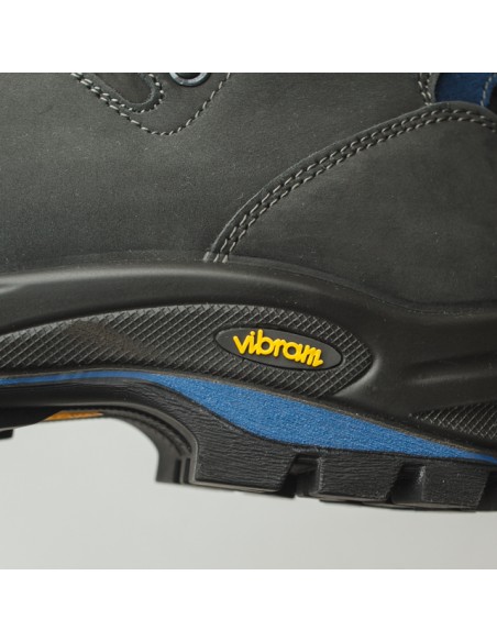 Negru - Black