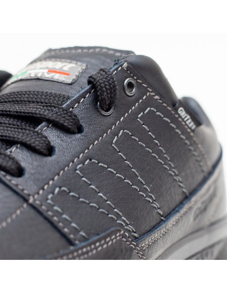 Negru - Black