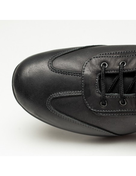 Negru - Black