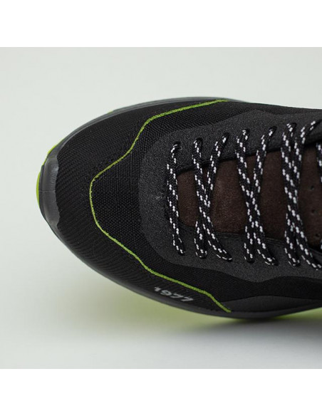 Negru - Black/Volt Green
