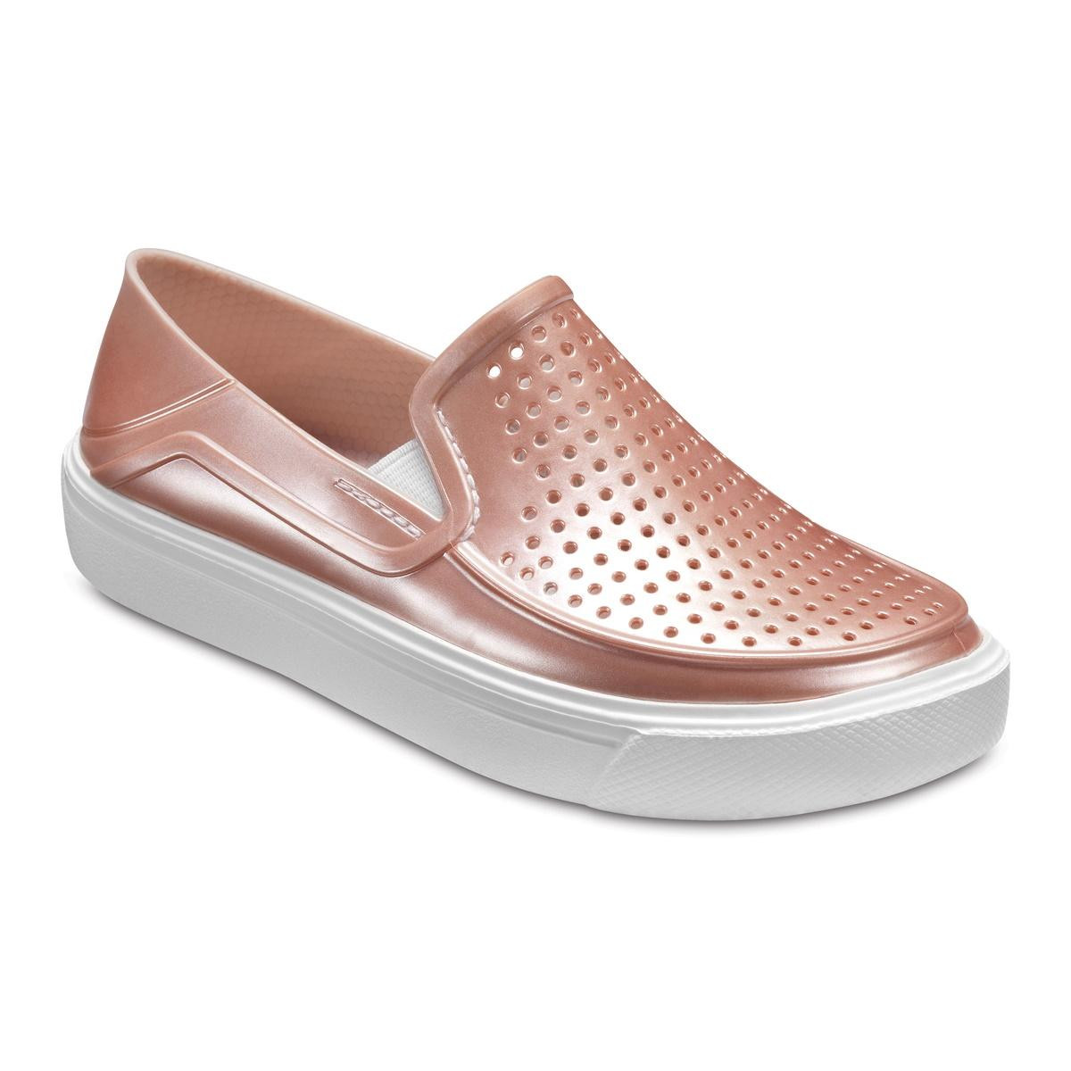 Pantofi Crocs Kids\' CitiLane Roka Metallic Slip-On Roz - Rose Dust - 1 | YEO