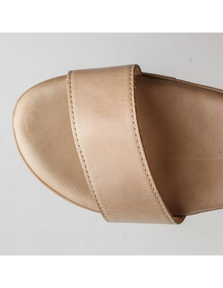 Maro - Brown