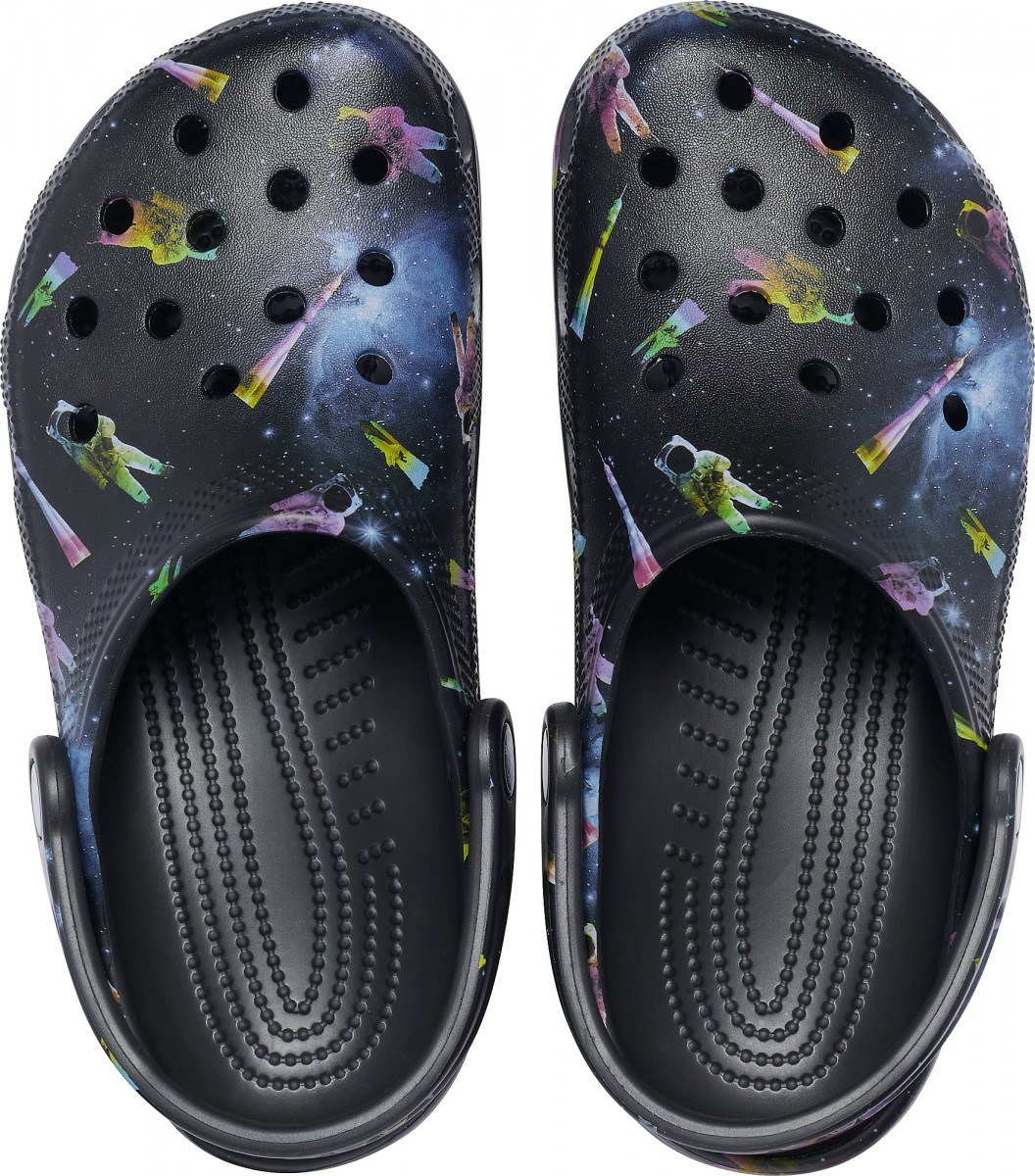 Saboți Crocs Classic Out of this World II Clog Negru - Black - 2 | YEO