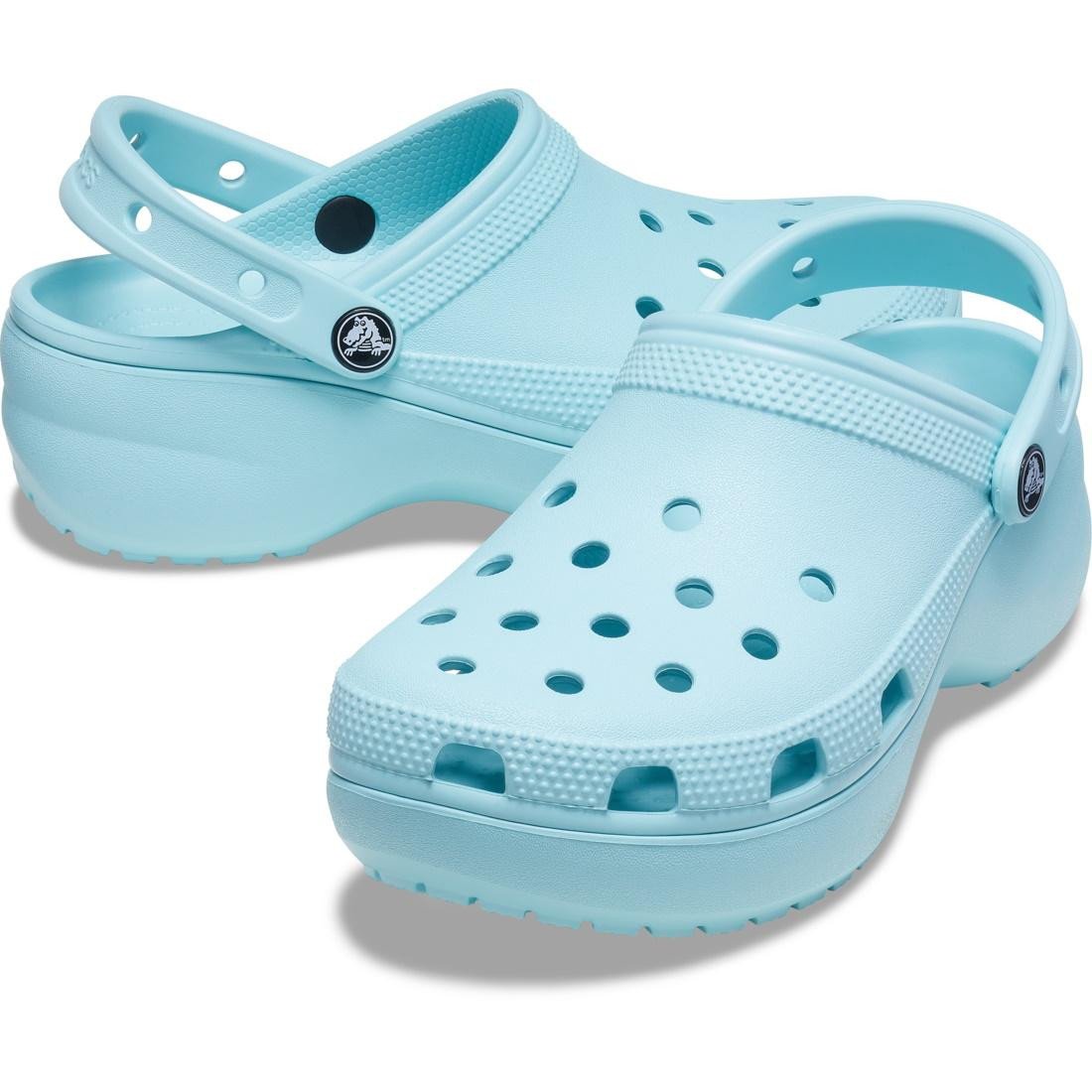 Saboți Crocs Women\'s Classic Platform Clog Albastru - Pure Water - 5 | YEO