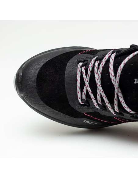 Negru - Black