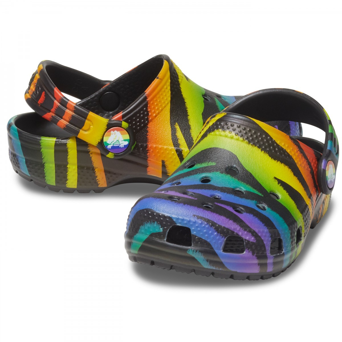 Saboti Crocs Kids\' Classic Seasonal Print Clog Negru - Black/Multi - 3 | YEO
