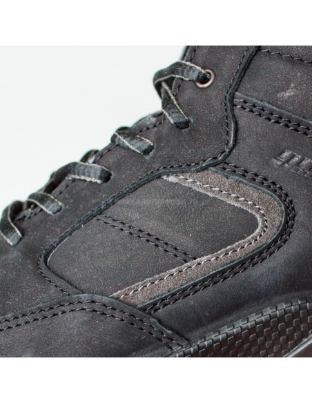 Negru - Black