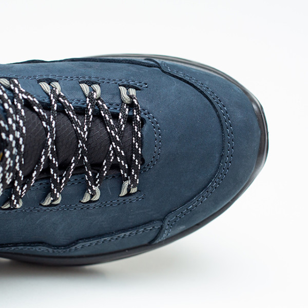 Albastru - Nightfall