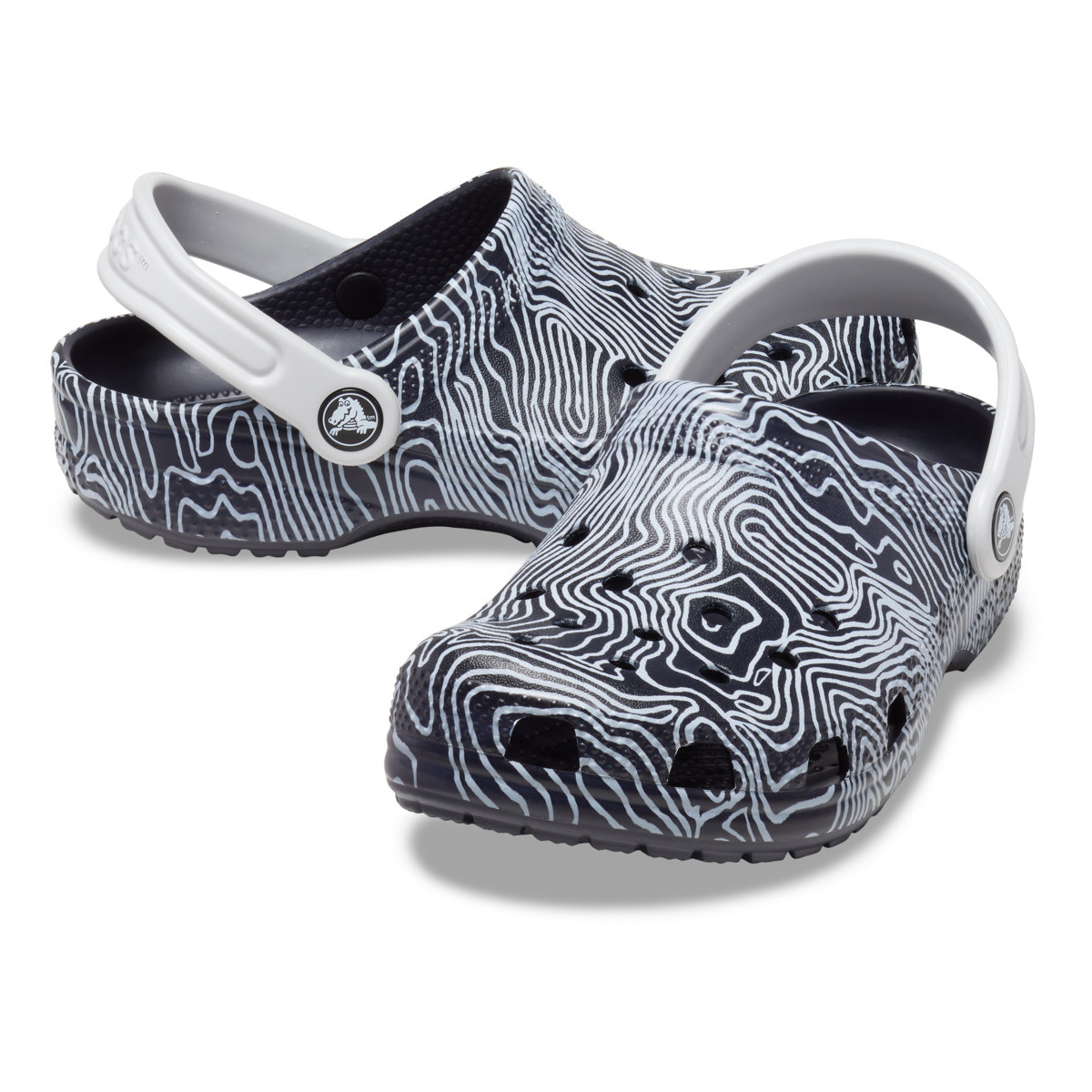 Saboti Crocs Classic Topographic Clog Kids Albastru - Deep Navy/Multi - 3 | YEO