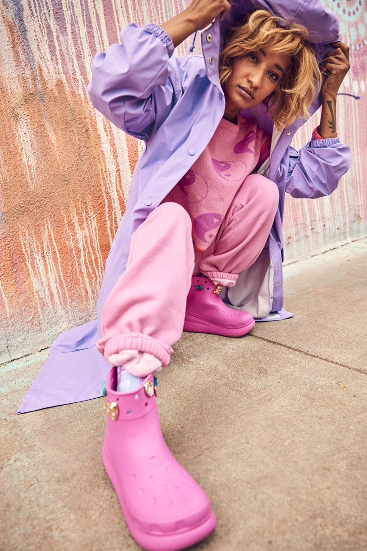 Cizme Crocs Classic Crush Rain Boot Roz - Juice