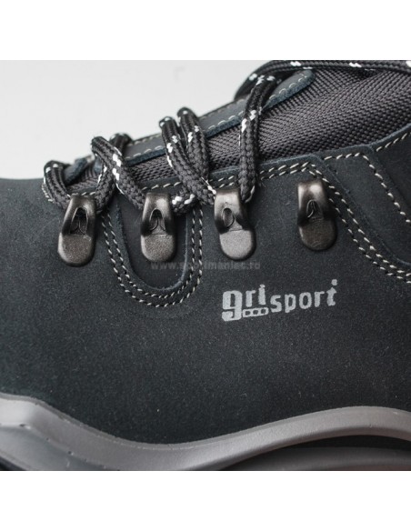 Negru - Black