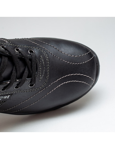 Negru - Black