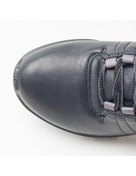 Negru - Black