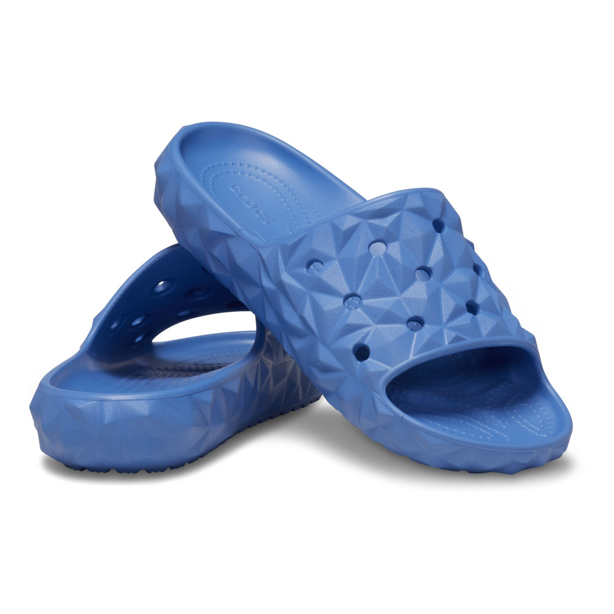 Papuci Crocs Classic Geometric Slide v2 Albastru - Elemental Blue - 3 | YEO