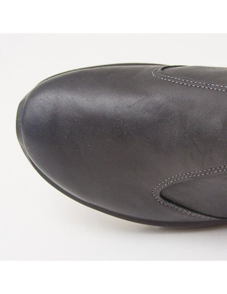 Negru - Black