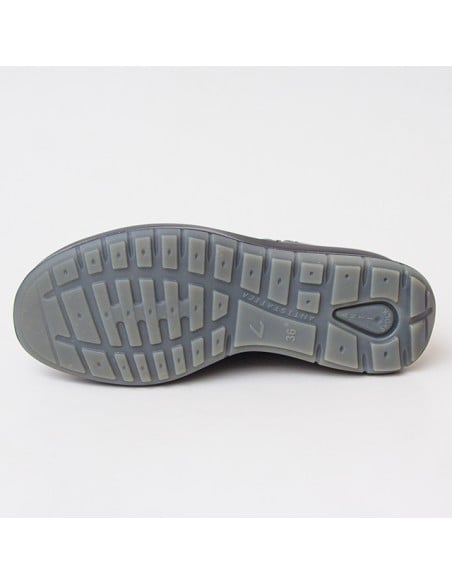 Negru - Black