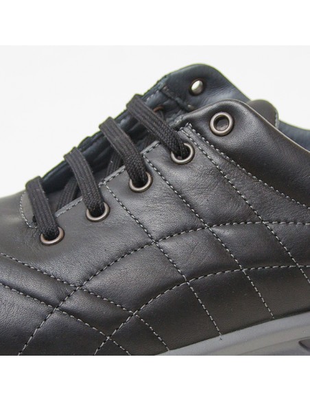 Negru - Black