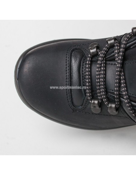 Negru - Black