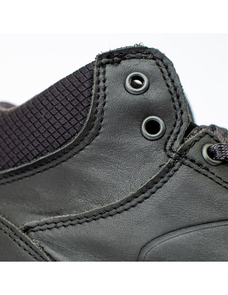 Negru - Black