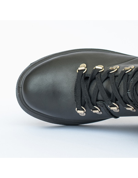 Negru - Black