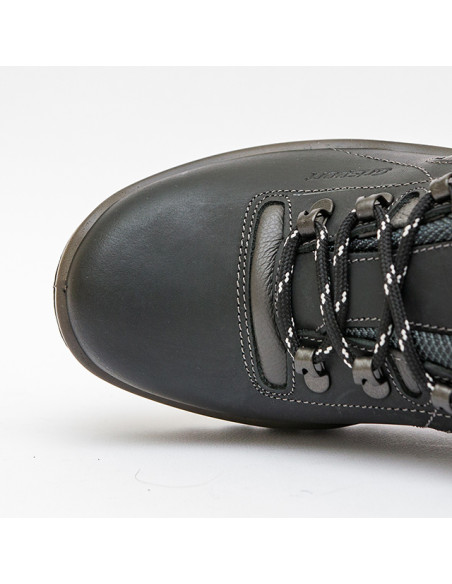 Negru - Black