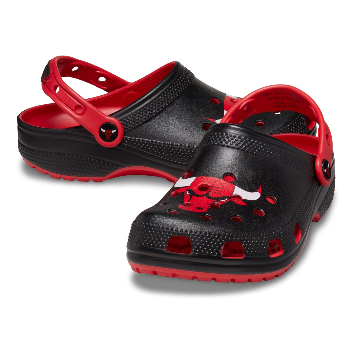 Saboti Crocs Classic NBA Chicago Bulls Clog Rosu - Varsity Red - 4 | YEO