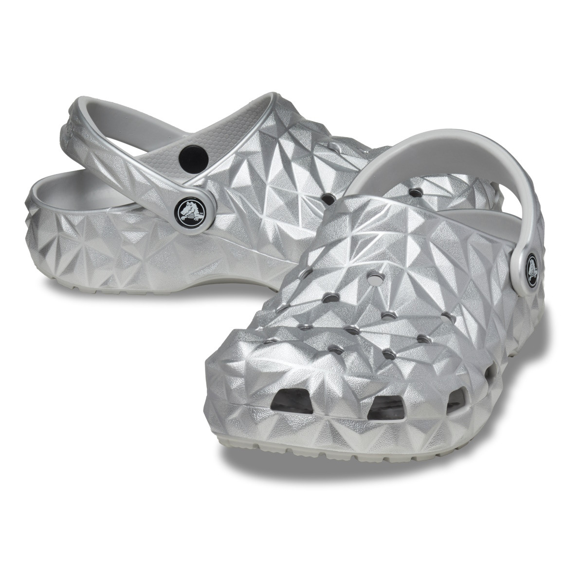 Saboti Crocs Classic Metallic Geometric Clog Argintiu - Silver - 3 | YEO