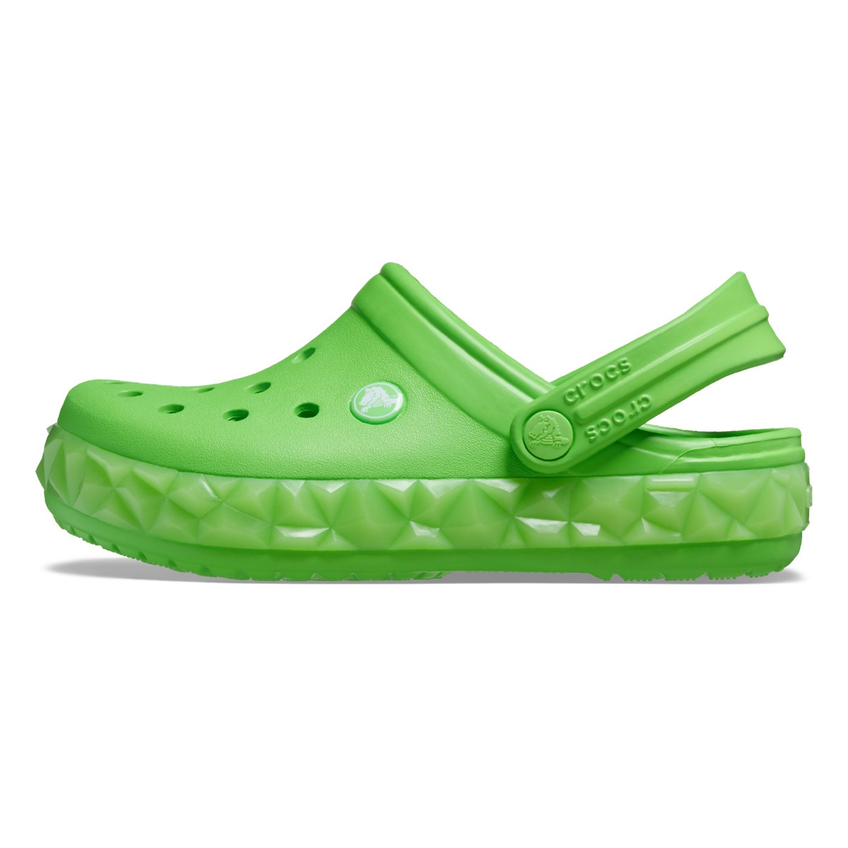 Saboti Crocs Crocband Geometric Glow In the Dark Band Clog Kids Verde - Green Slime - 2 | YEO