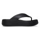 Slapi Crocs Getaway Platform Flip Culoare Negru - Black