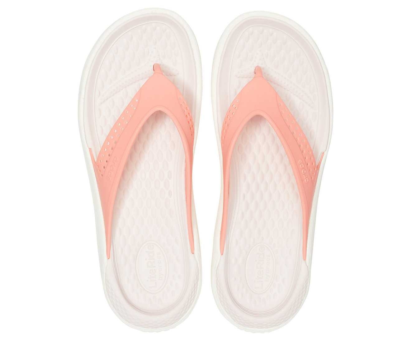 Slapi Crocs LiteRide Flip Pepene - Melon/White - 2 | YEO