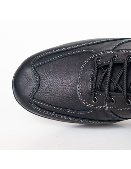 Negru - Black