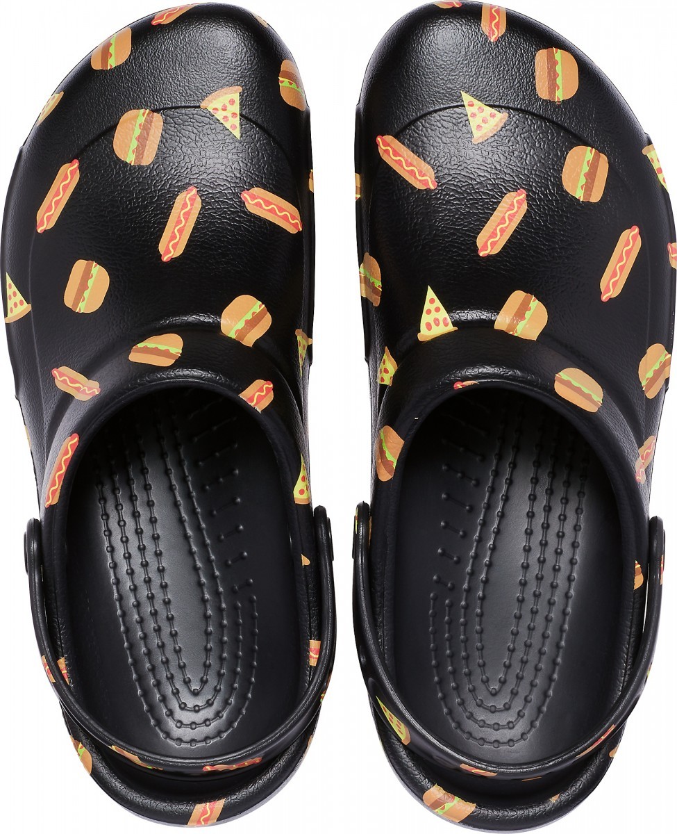 Saboti Crocs Bistro Graphic Clog Negru - Multi Black/Black - 1 | YEO