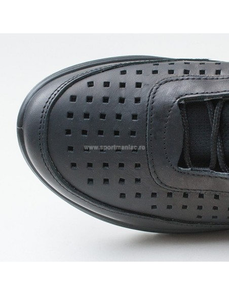 Negru - Black