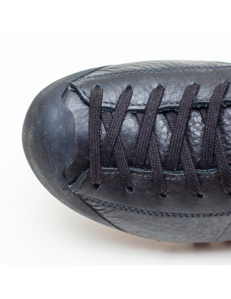 Negru - Black
