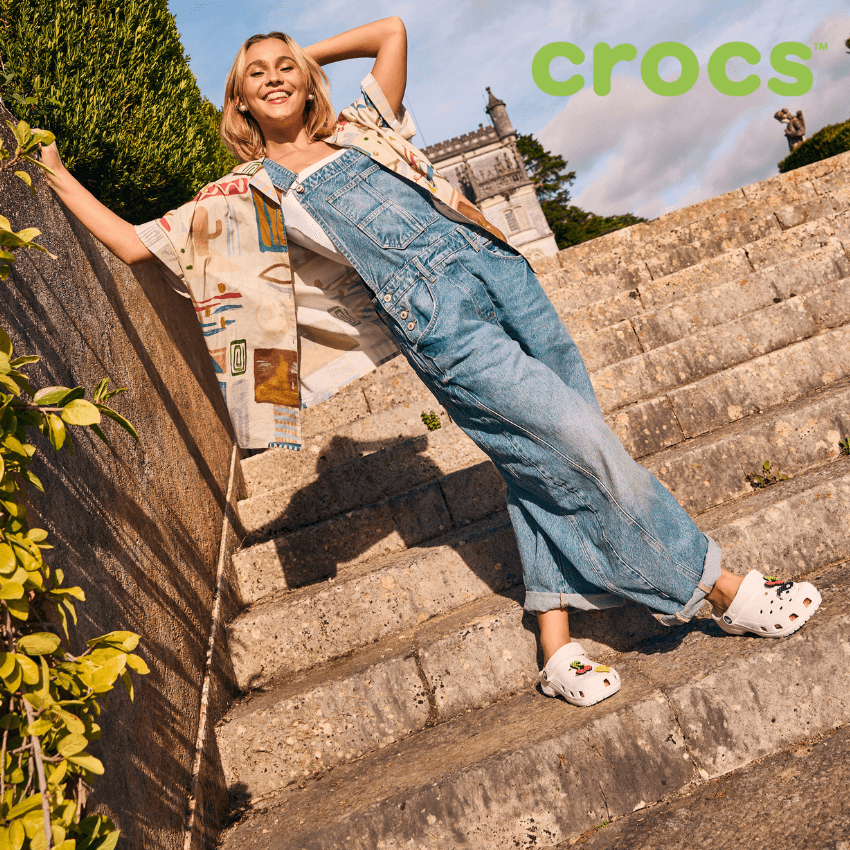 femei-crocs