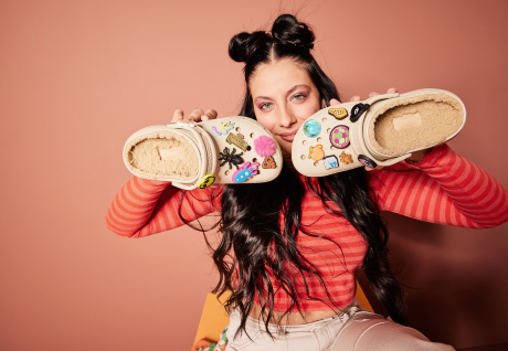 CROCTOBER 2023: Aniversare Crocs cu 23% reducere maniacă, doar în 21-23 octombrie!